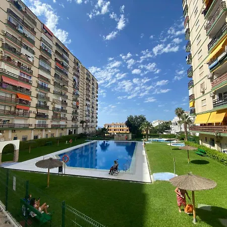 Apartamentos Naciones Playa, La Paloma Benalmadena Exterior photo